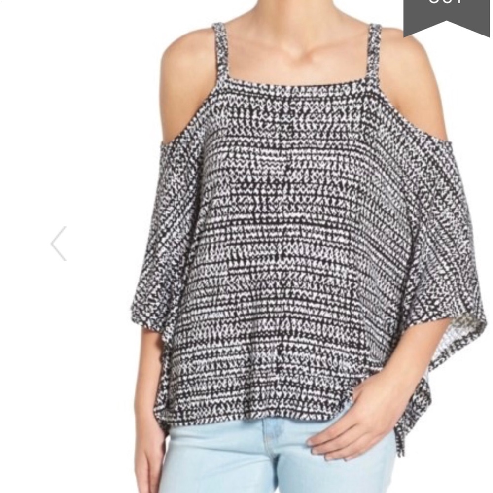 Ella Moss cold shoulder top size XS. NWT 🎉HP🎉
